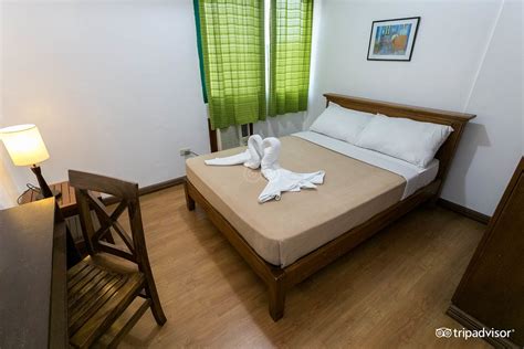 isabelle royale hotel paranaque|Rooms available at Isabelle Royale Hotel Paranaque.